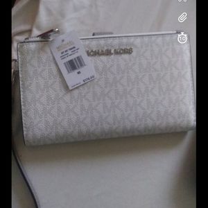 Brand New michael kors wallet